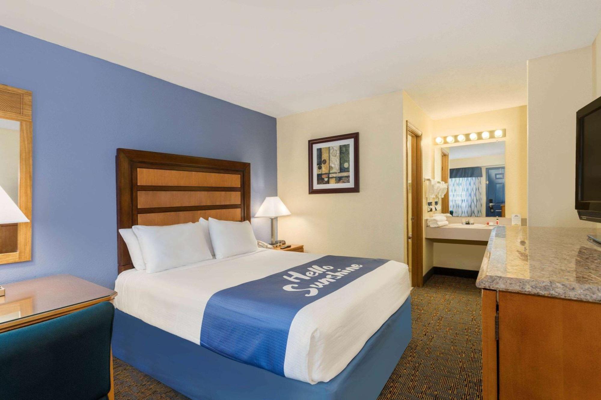 Days Inn By Wyndham Renfro Valley Mount Vernon Екстериор снимка